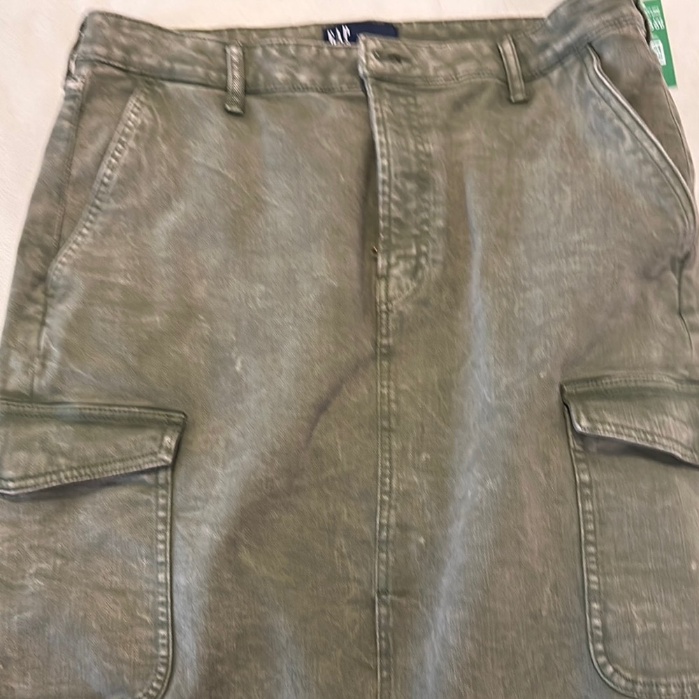 GAP Olive Green Cargo Skirt